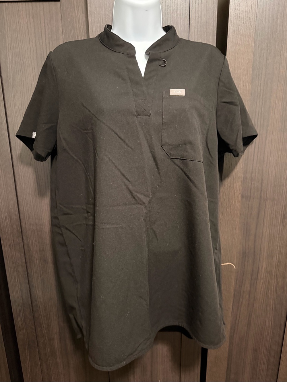 FIGS Technical Collection Kitale Maternity Scrub Top Solid Black, Size M